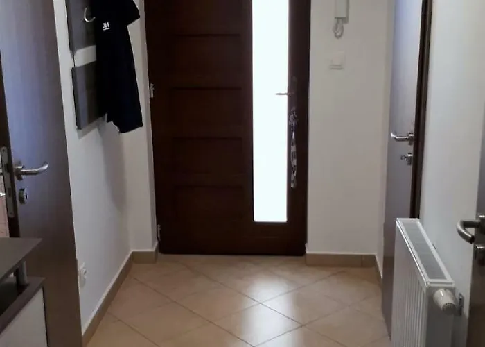 In 36663 Balatonalmádi